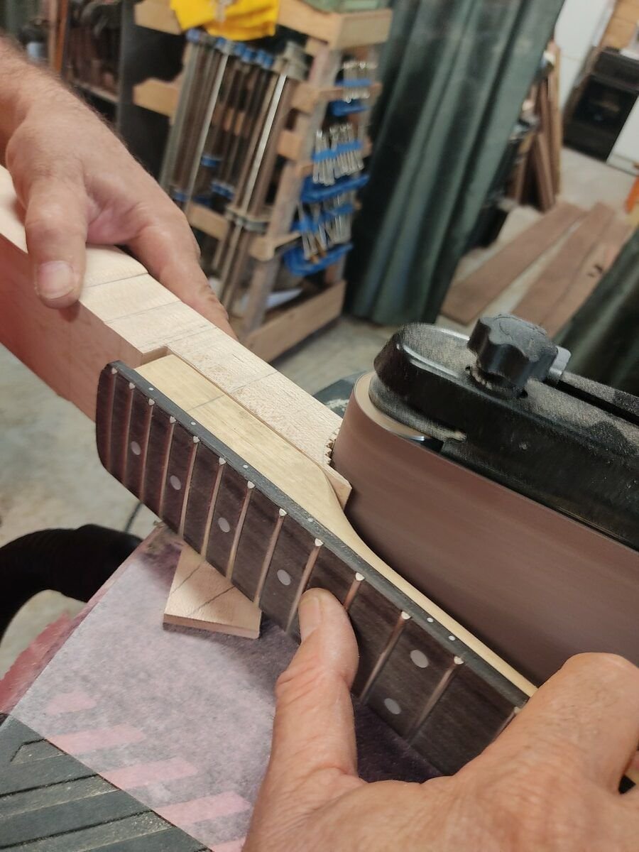 Collaboration Esprit Guitare / Pipiri Guitars